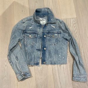 Hollister cropped jean jacket